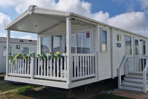 Silver-grade Mobile - Sleeps 6 - Dogs Welcome
