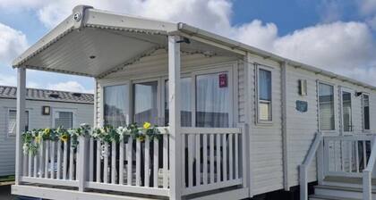 Silver-grade Mobile - Sleeps 6 - Dogs Welcome