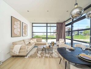 Villa | Living room - Modern Villa With Pets Welcomed (Workum)
