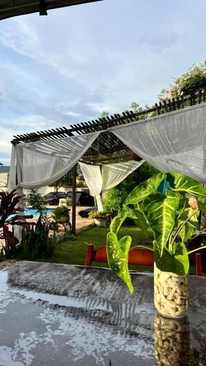 Outdoor dining - Chalés Bela Vista (Pirenopolis)