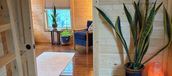 Beautiful New Build 1-bedroom home with Central Air ,on charming Copake Lake