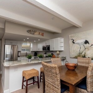 Dining - Beachfront Condo on No-Drive Beach - Ocean Views + Family Friendly (New Smyrna Beach)