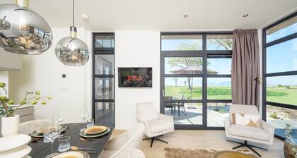 Workum 6-person Beach Resort Home