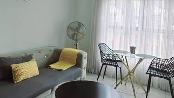 Apartment, 1 Bedroom | Living area