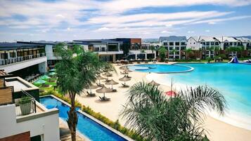 Apartment, 1 Bedroom | Pool