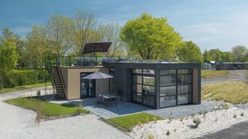 Villa | Exterior