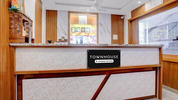 House | Reception