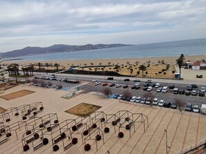 Vista para praia/oceano