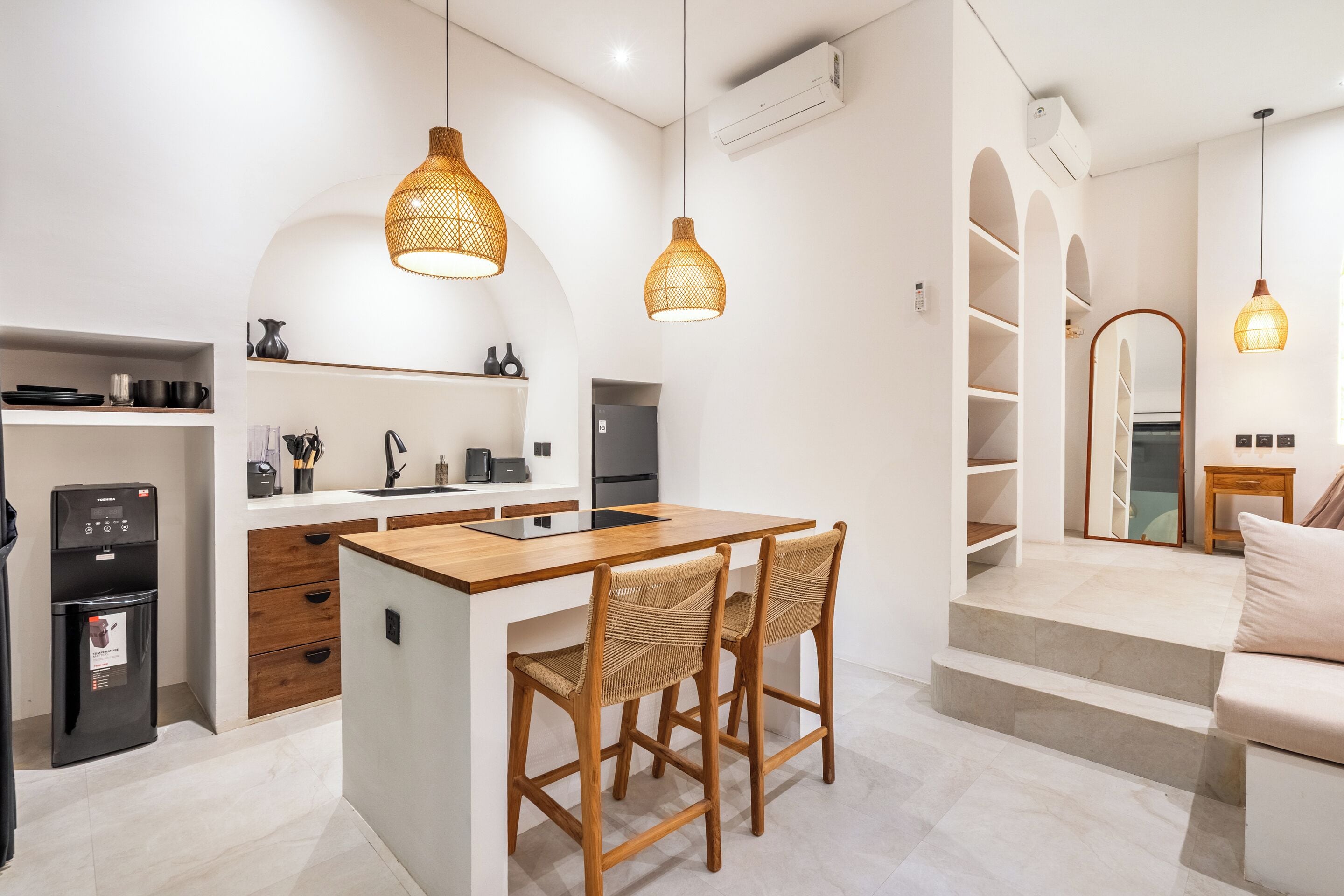 Luxury Villa, 1 King Bed, Kitchen, Garden View | Private kitchen
