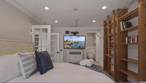 Villa | 3 bedrooms - Fox Isles Luxury Waterfront With Pool Near Beach (Fort Lauderdale)