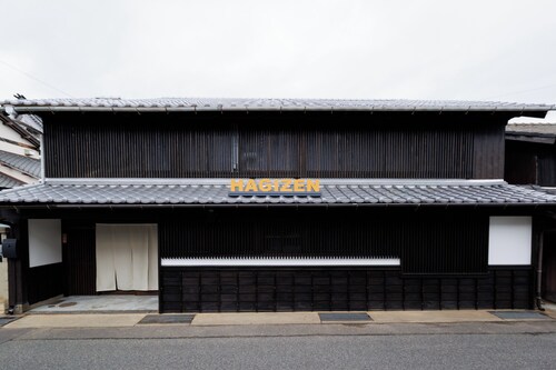 Hagi-Zen, an Inn of Tranquility and Wind Hagi-Zen is a renovated traditional Japanese private home. The size of our facility is 244m2 and can accommodate 1 to 10 people.