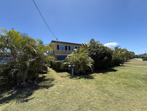 Property grounds - Beach Flat 2, Surfside on Bribie (hear the surf) (Woorim)