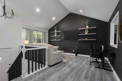 South KC upscale Corporate Rental