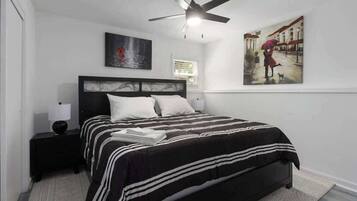 4 bedrooms, WiFi, bed sheets