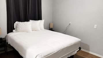 Iron/ironing board, free WiFi