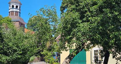 Aparte vacation apartment "Bi de Kark" in the historic town center