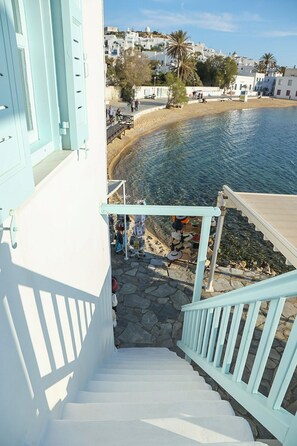 Property grounds - to kamnaki - beachfront apartment in Mykonos Town - breathtaking views (Mykonos)