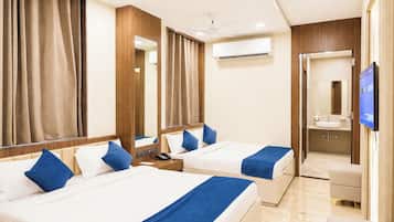 Deluxe Quadruple Room, Air conditioning | View from room