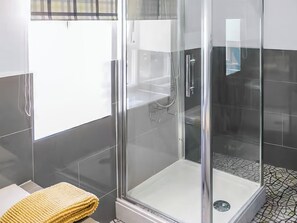 Towels - 2 bedroom accommodation in Tenby (Tenby)