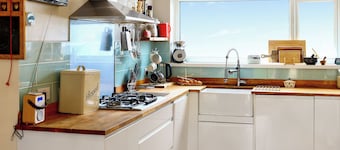 4 bedroom accommodation in Bovey Tracey