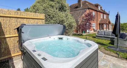 8 bedroom accommodation in Meopham, Gravesend