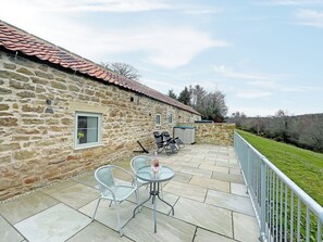 Outdoor dining - Primrose Cottage - UK51766 (Pickering)