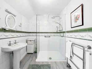Towels - 2 bedroom accommodation in Rosedale Abbey (Rosedale Abbey)