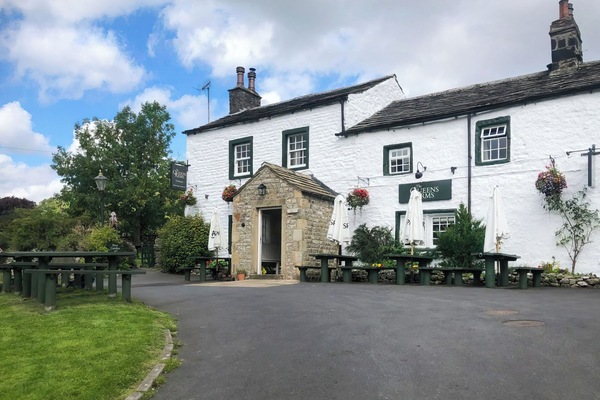 Surrounding area | Holme House, Halton Gill