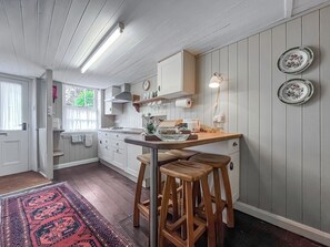 Private kitchen - 2 bedroom accommodation in Whitby (Whitby)
