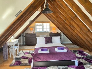 Free WiFi - The Cottage at Eastlands (Bradwell-on-Sea, near Maldon)
