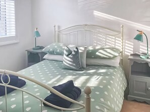 Free WiFi - 3 bedroom accommodation in Tenby (Tenby)