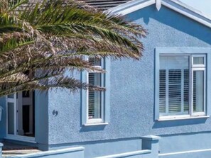 Exterior detail - 3 bedroom accommodation in Tenby (Tenby)