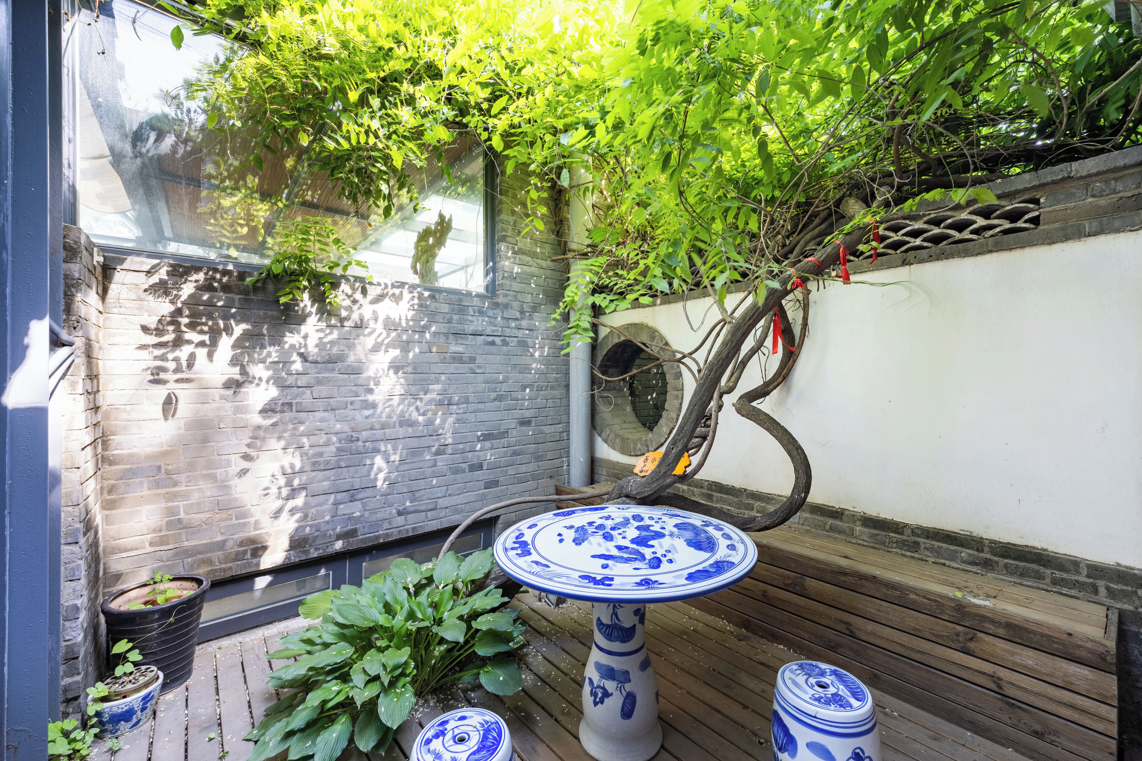 Habitación cuádruple familiar, vistas al patio | Terraza o patio