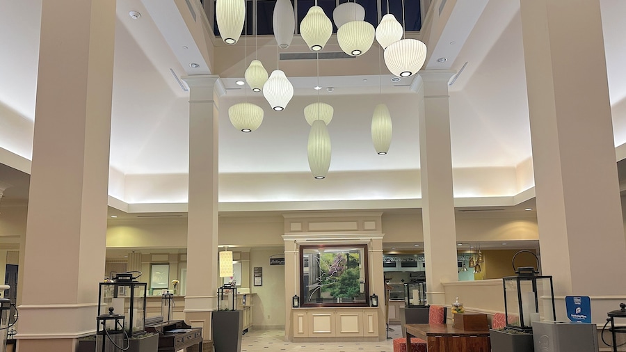Arnot Grand Hotel & Suites