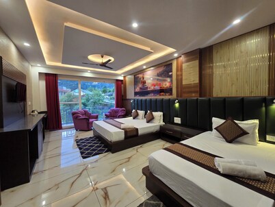 Hotel Summer Nest - Bhagsu Waterfall 