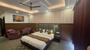 Deluxe Double Room, Balcony, Mountain View | Desk, laptop workspace, free WiFi - Hotel Summer Nest - Bhagsu Waterfall  (Dharamshala)