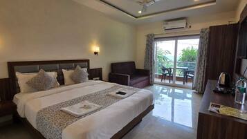 Deluxe Double Room, Balcony