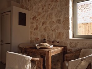 Dining - Conte Maris V - The true Mediterranean Escape! (Zakynthos)