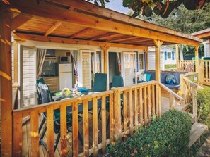 Mobile Home | Balcony - Comfort Plus Stay by Adriatic for 7 (Brtonigla)