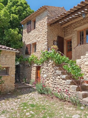 Extérieur