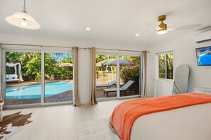 4 Schlafzimmer, Bügeleisen/Bügelbrett, Reisekinderbett, WLAN
