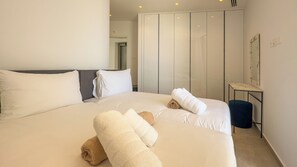 Internet - Aqua Beachfront Villas #1, Aqua Beachfront Villas - Villa 1 (Ayia Napa)