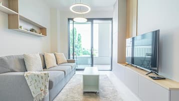 Basic Apartment | Living area