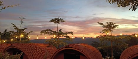 Cottage, Hill View | Property grounds
