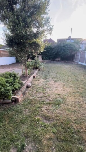 Property grounds - Beautiful house close to beach, Dreamland, station (Margate)