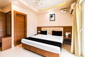 Room - Super Collection O Paschim Dwar (Puri)