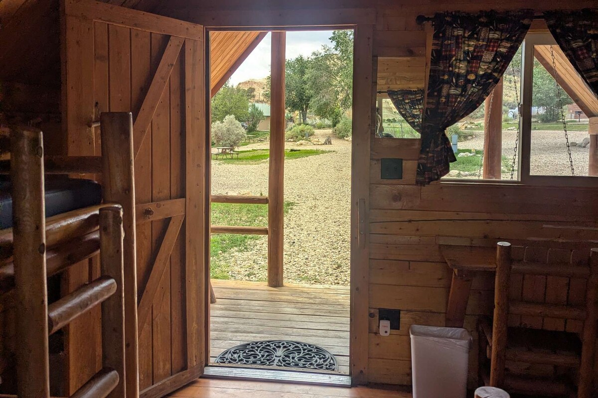 Cabaña estándar | Wifi gratis y ropa de cama