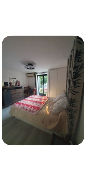 WiFi, bed sheets