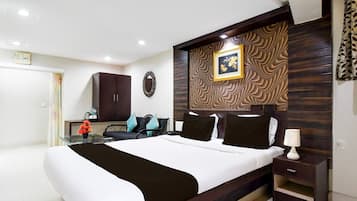 Desk, bed sheets