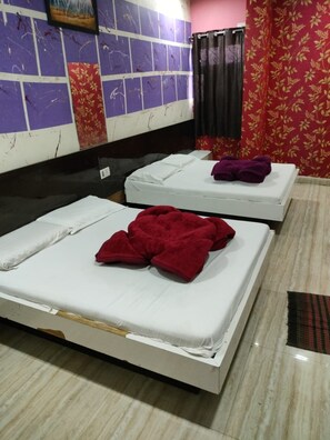 Free WiFi - Moon Sky Ajmer Bijasan Mata Mandir (Ajmer)
